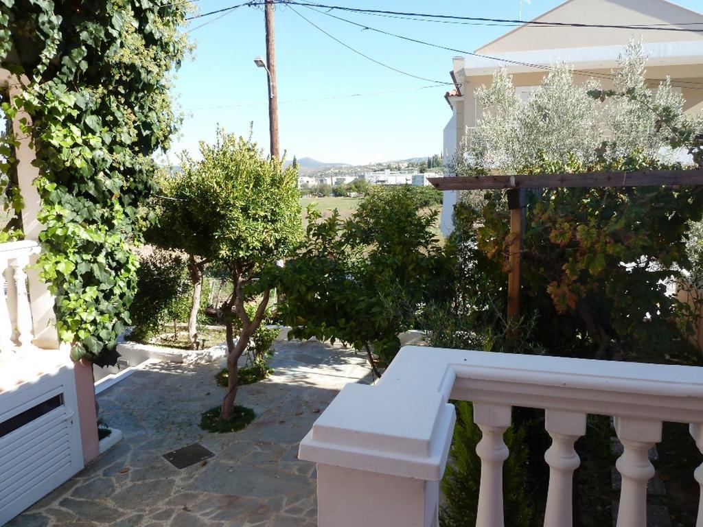 Omorfi Poli 120 Sqm Apartment Nafplio Exterior photo